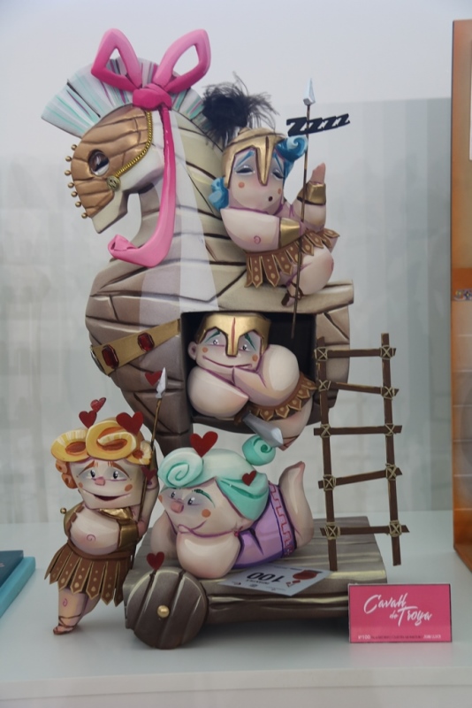 Totfalles: Arzobispo Olaechea-San Marcelino